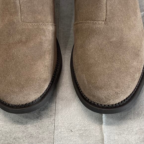 CLARKS COLLECTION Women's Pebble Suede Maye Zip Block-Heel Booties SZ 8.5 - Picture 6 of 10